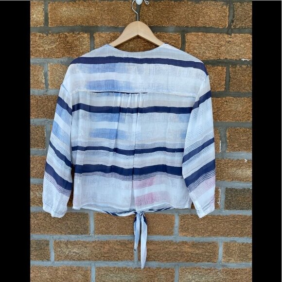 BELLA DAHL TIE FRONT SHIRT - PASTEL STRIPE SIZE MEDIUM - Picture 10 of 10